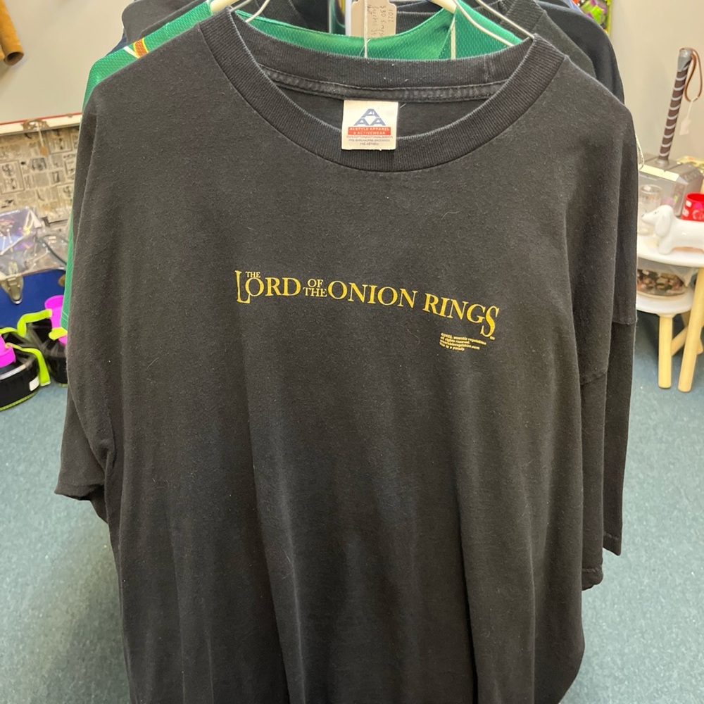 “Lord Of The Onion Rings" 2002 Men's size 3XL black parody t shirt